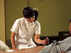 Asiatisch, Oma, Handjob, Japanische massage, Lecken, Massage, Milf, Muschi
