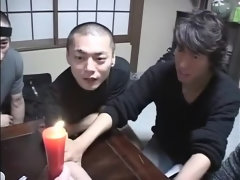 Tir de sperme, Gode, Groupe, Japonaise, Public, Rasée, Jouets, Voyeur