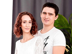 Pijpbeurt, Hondjeshouding, Handbeurt, Likken, Kut duiken, Roodharige vrouw, Mager, Tieten likken