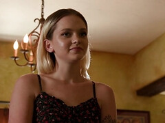 18 ans, Gros cul, Blonde, Hard, Actrice du porno, Rasée, Adolescente, Nénés