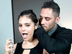 デカ尻, フェラチオ, 茶髪の, 手コキする, キス, 下着, 淫乱熟女, ストッキング