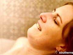 Gros seins, Fétiche, Poilue, Lesbienne, Léchez, Mature, Seins naturels, Petite femme