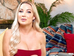 Slaapkamer, Blond, Brits, Sperma in gezicht, Interraciaal, Olie, Geschoren, Nat