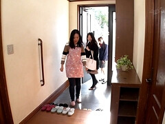 In den arsch, Asiatisch, Grosser arsch, Selbstgemacht, Indisch, Japanische massage, Massage, Reif