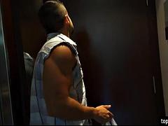 Большие сиськи, Минет, Брюнетки, Секс без цензуры, Латиноамериканки, Лизание, Зрелые, Сиськи