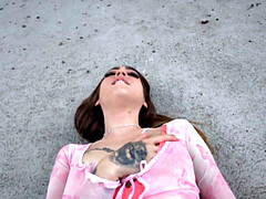 Public 21yo babe smashed hardcore outside in missionary