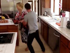 Culo grande, Tetas grandes, Tetona, Corrida, Corridas, Garganta profunda, Maduro, Madres para coger