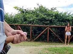 Blasen, Flashen, Handjob, Selbstgemacht, Unschuldig, Öffentlich, Überraschung, Jungendliche (18+)
