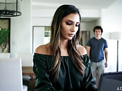 デカ尻, デカチン, フェラチオ, 茶髪の, ラティーナ, 自然山雀, 三人, オッパイの