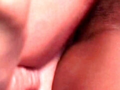 Sucer une bite, Dingue, Tir de sperme, Grosse, Interracial, De plein air, Nénés, Rétro ancien