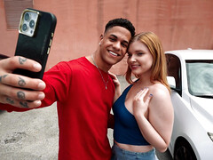 Блондинки, Минет, В машине, Застукали, Семяизвержение, Межрасовый секс, Натуральные сиськи, Сиськи