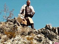 Tussi, Grosse titten, Blondine, Vollbusig, Titten