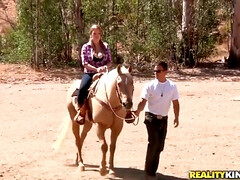 Beauté, Gros cul, Gros seins, Gorge profonde, Queue, Hd, Mamelons, Orgasme