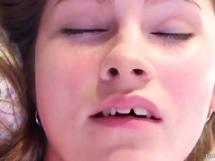 Maddison & Suava - Highschool Dropouts