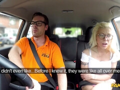 Большие сиськи, Блондинки, Ласковые ручки, Поцелуи, Лесбиянка, Лизание, Милф, Киски