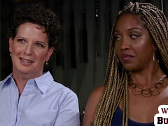 Sadomasoquismo, Mamada, Ébano, Lesbiana, Maduro, Orgasmo, Tetas, Juguetes