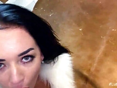 Amateur, Culo grande, Verga grande, Checa, Garganta profunda, Estilo perrito, Corridas faciales, Atragantadas