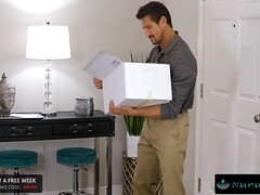 Grote lul, Grote mammen, Pijpbeurt, Schattig, Moeder die ik wil neuken, Natuurlijk, Tepels, Tieten likken