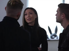 Anal, En levrette, Double pénétration, Branlette thaïlandaise, Léchez, Jarretelles, Adolescente, Nénés