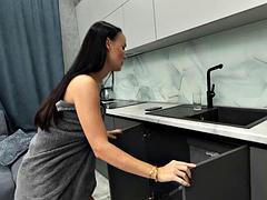 Anal, Nana, Sucer une bite, Brunette brune, Couple, Hard, Nénés