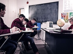 Grote mammen, Pijpbeurt, Brillen, Groep, Handbeurt, Moeder die ik wil neuken, Orgie, Geschoren