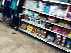 Большая жопа, Большой член, Брюнетки, Сидя на лице, Сперма на лице, Натуральные сиськи, Киски, Тату