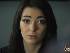 Handjob, Küssen, Natürlichen titten, Piercing, Dürr, Schlucken, Tätowierung, Jungendliche (18+)