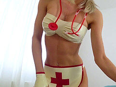 spandex Krankenschwester braucht es hart ins Loch!