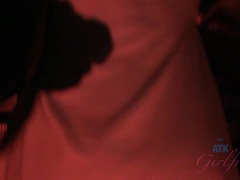 Amateur, Salle de bains, Sucer une bite, Petite amie, Piercing, Pov, Chatte, Nénés