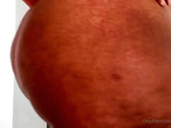 Arsch, Wohlbeleibte schöne frauen, Grosser schwanz, Schwanz, Hundestellung, Faustfick, Hd, Interrassisch