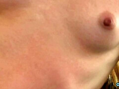 Salacious Avril - babe smut - Zizi Vids