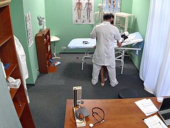 Euro patient pussylicked and fucked by doctor