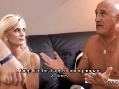 Blond, Pijpbeurt, Bedriegen, Man die toekijkt, Daddy, Vriendin, Hd, Tiener