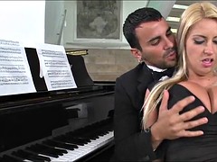 Nana, Gros seins, Femme couguar, Mère que j'aimerais baiser