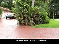 Schönheit, Blondine, Vollbusig, Sperma im mund, Spermaladung, Hd, Muschi, Dürr