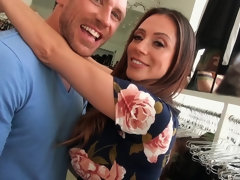 Grosse titten, Blasen, Braunhaarige, Aufs gesicht abspritzen, Hd, Latina, Milf, Reiten