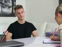 Amateur, Éjaculation interne, En levrette, Pieds, Fétiche, Branlette thaïlandaise, Léchez, Chatte