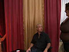 Большой член, Большие сиськи, Минет, Брюнетки, Семяизвержение, Пальцем, Молоденькие, Сиськи