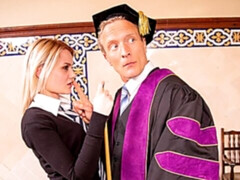 Blasen, Hundestellung, Küssen, Lingerie, Muschi, Rasiert, Dürr, Jungendliche (18+)