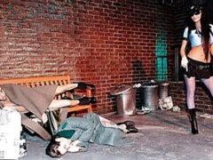 Leie, Grosser arsch, Grosse titten, Blasen, Braunhaarige, Hundestellung, Hardcore, Milf