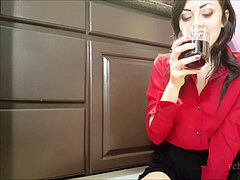 Брюнетки, Мастурбация, Соло