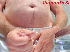 Amateur, Homosexuelle, Branlette thaïlandaise, Lingerie, Masturbation, Muscle, Solo, Tatouage
