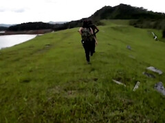 Enthousiasteling, Gek, Sperma shot, Groep, Hardcore, Interraciaal, Latijnse vrouw, Buiten