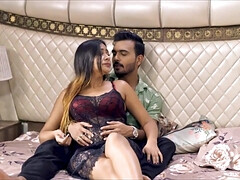 Lieveling, Grote kont, Grote lul, Rondborstig, Hardcore, Indisch, Lesbisch, Vrouw