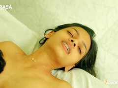 Grote kont, Grote mammen, Rondborstig, Indisch, Natuurlijke tieten, Tieten likken