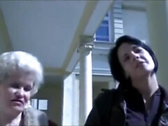 Mooi, Blond, Pijpbeurt, Classisch, Diep in de keel, Omie, Natuurlijk, Tieten likken