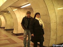 デカパイ, フェラチオ, 茶髪の, 巨乳な, ぽちゃ, デブ, Hd, 巨大