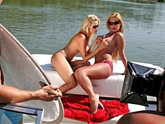 デカ尻, デカパイ, 黒人, キス, アウトドア, オマンコ, ストリッピング, オッパイの