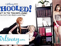 18 ans, Gros seins, Hd, Talons, Lesbienne, Léchez, Seins naturels, Uniforme