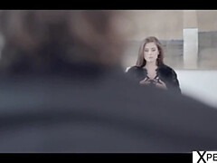 Verga grande, Garganta profunda, Estilo perrito, Tacones, Lencería, Orgasmo, Pequeña, Coño